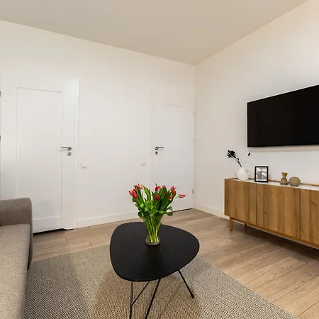 Eu - Waterlane Apartment