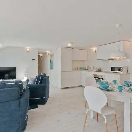 Apartman Eu - Waterlane